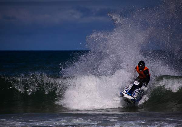 Noja Motosurf Series